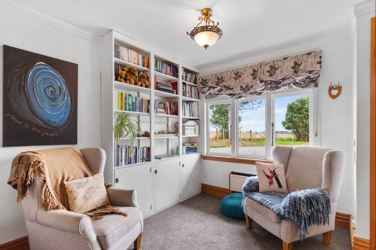 Photo of property in 245 Wallace Road, Koputaroa, Levin, 5571