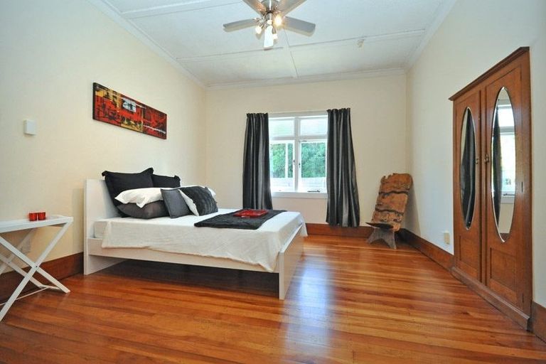 Photo of property in 1 East Street, Claudelands, Hamilton, 3214
