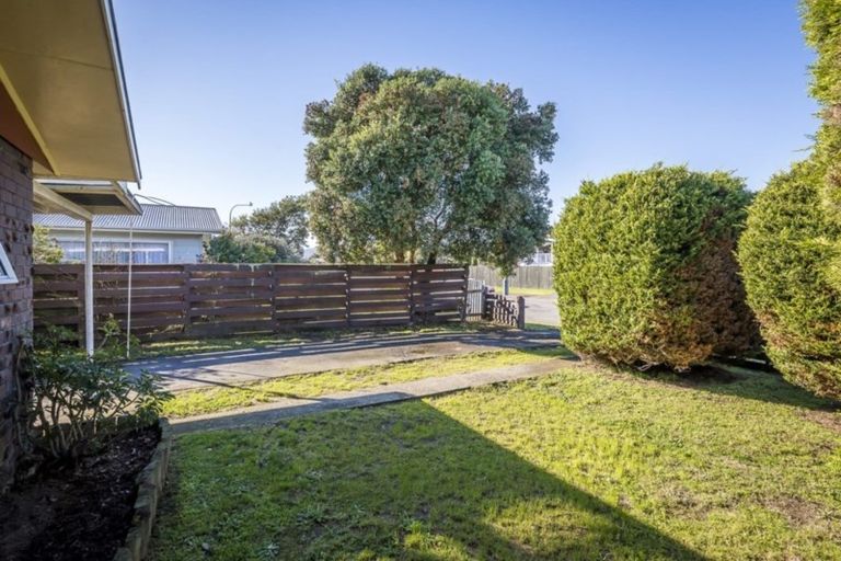 Photo of property in 39a Michael Road, Paraparaumu Beach, Paraparaumu, 5032