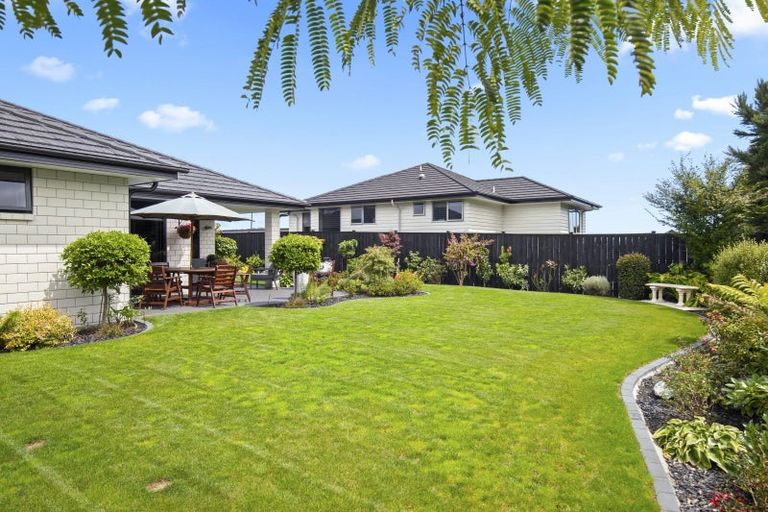 Photo of property in 130 Lisle Farm Drive, Pukekohe, 2120