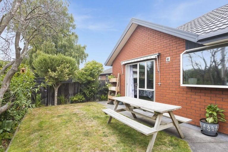 Photo of property in 1/27 Staveley Street, Avonhead, Christchurch, 8042