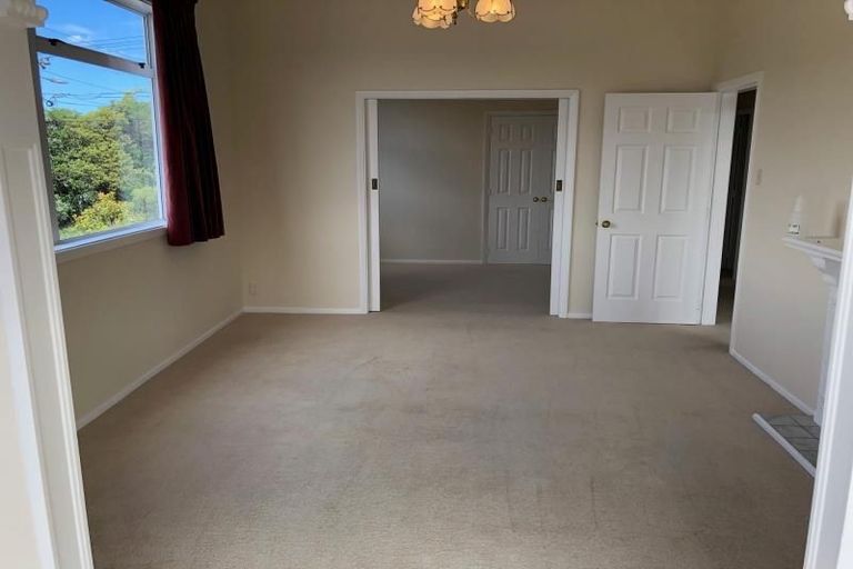 Photo of property in 20 Carrington Street, Mount Cook, Wellington, 6021