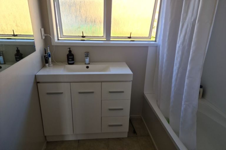 Photo of property in 1 Killarney Street, Te Puke, 3119