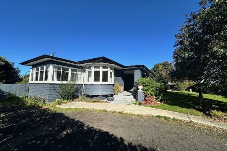 Photo of property in 45 Kitchener Road, Waiuku, 2123