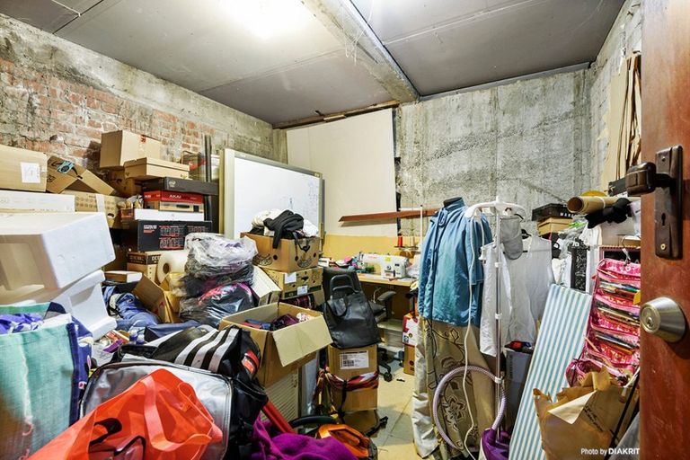 Photo of property in Ambassador Flats, 2/7 Maurice Terrace, Te Aro, Wellington, 6011