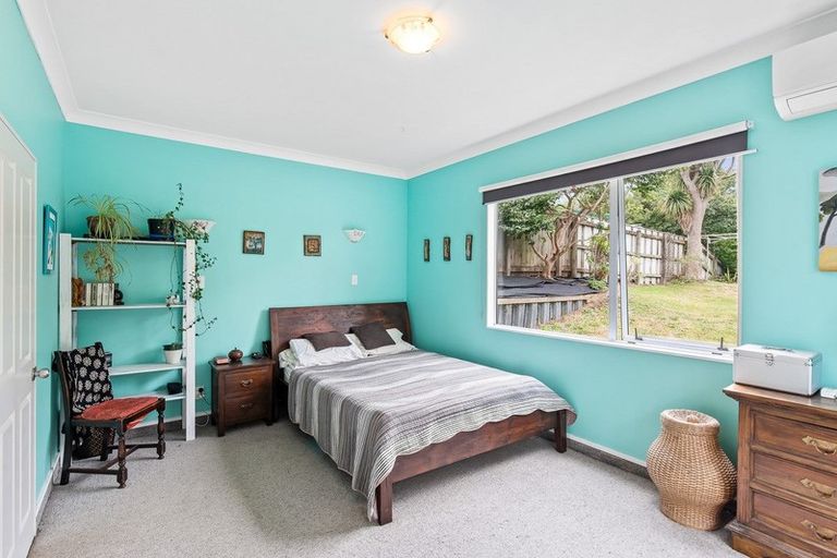 Photo of property in 39 Dale Road, Raumati South, Paraparaumu, 5032