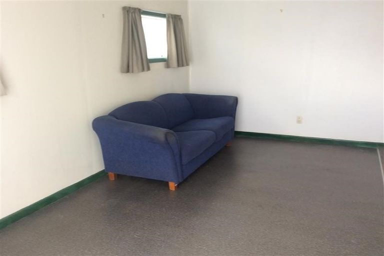 Photo of property in 2a Kauri Street, Gonville, Whanganui, 4501