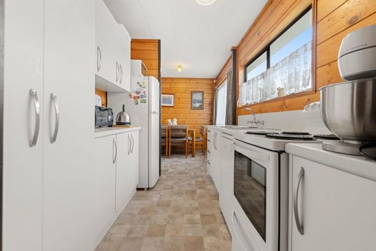 Photo of property in 37a Hill Crescent, Papakura, 2110