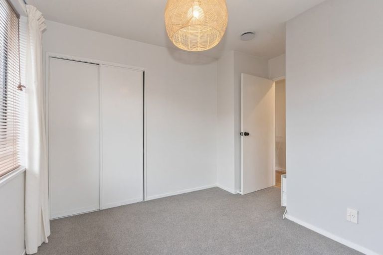 Photo of property in 16b Beauford Place, Parklands, Christchurch, 8083