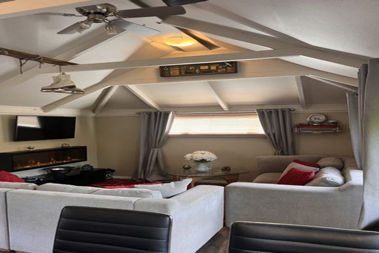 Photo of property in 210b Fernhill Road, Sunshine Bay, Queenstown, 9300