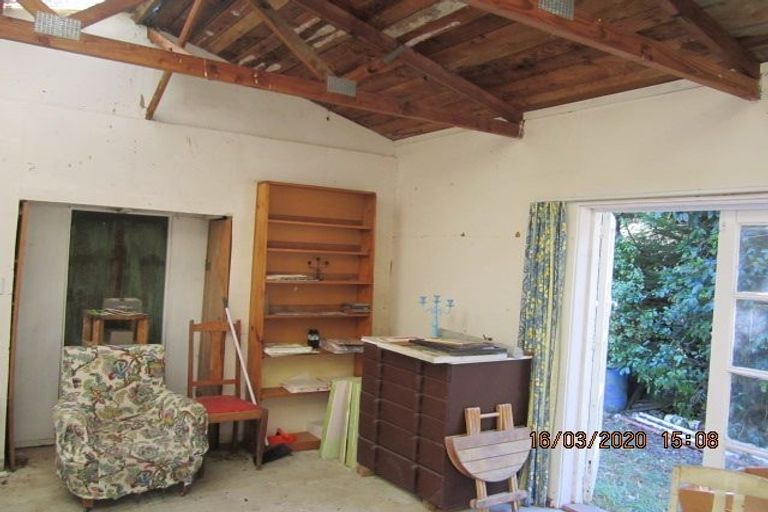 Photo of property in 40 Hunters Road, Diamond Harbour, 8971