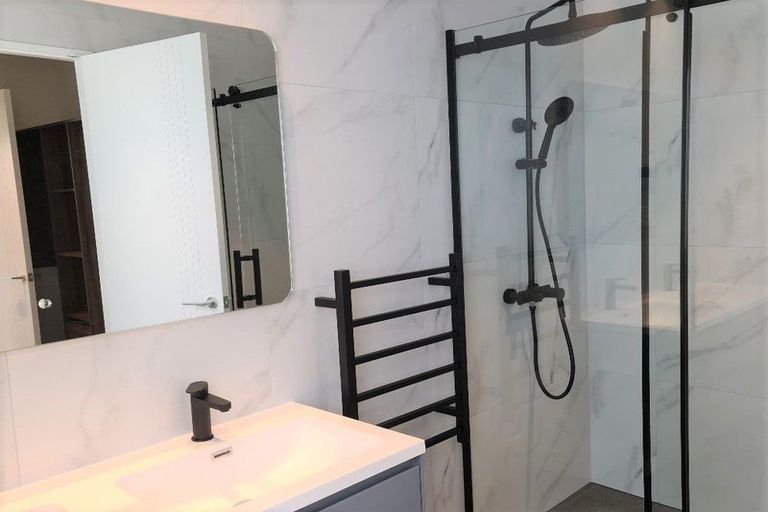 Photo of property in 167c East Coast Road, Castor Bay, Auckland, 0620