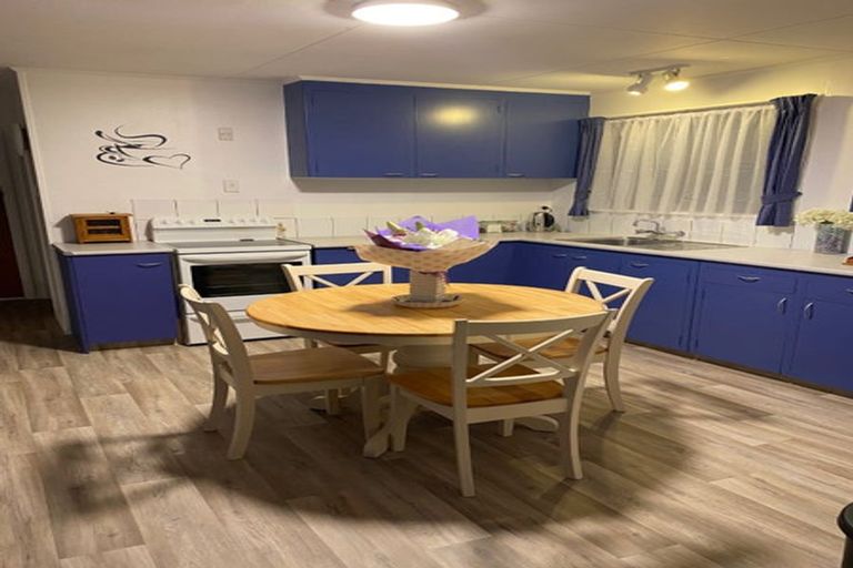 Photo of property in 4 Viscount Road, Waldronville, Dunedin, 9018