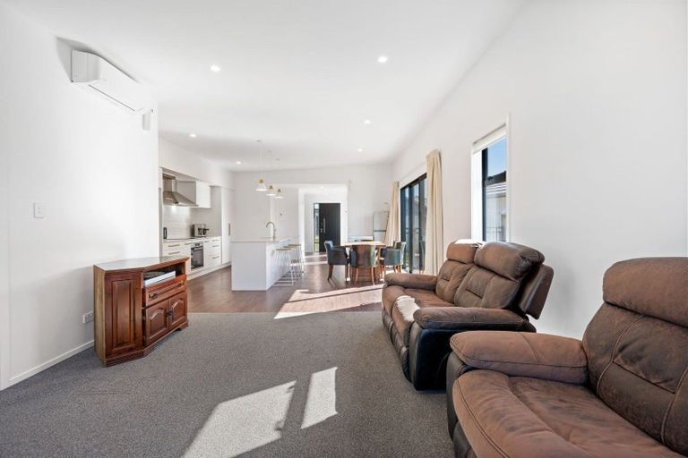 Photo of property in 2 Tupeia Lane, Tikipunga, Whangarei, 0112