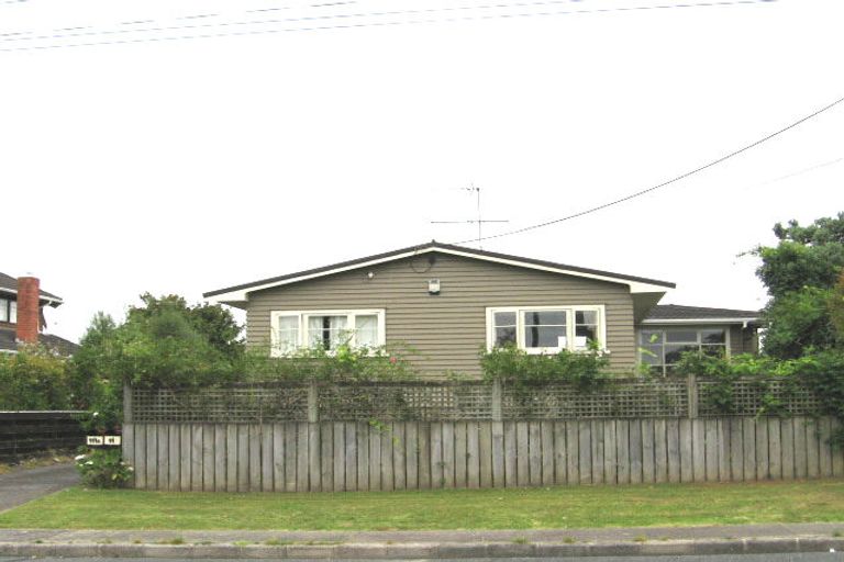 Photo of property in 1/111 Ocean View Road, Hillcrest, Auckland, 0627