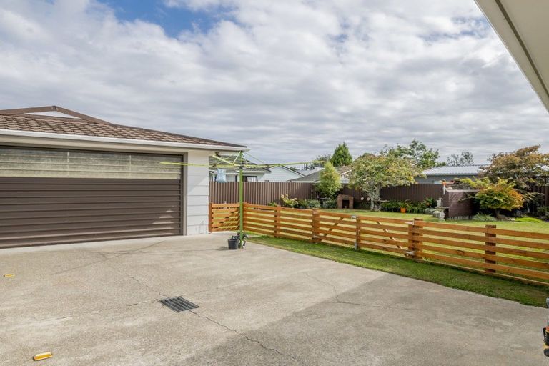 Photo of property in 3 Rimu Street, Levin, 5510