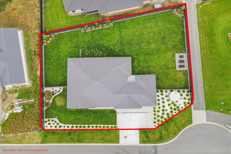 Photo of property in 15 Chatham Rise, Seaward Bush, Invercargill, 9812