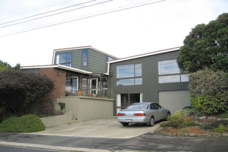 Photo of property in 51 Earls Road, Saint Clair, Dunedin, 9012