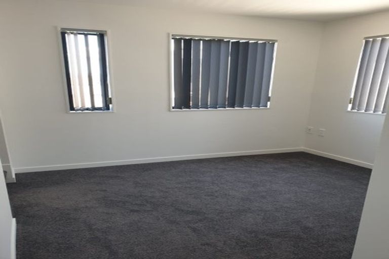 Photo of property in 14/3 Abbotleigh Avenue, Te Atatu Peninsula, Auckland, 0610