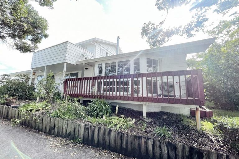 Photo of property in 94 Glenvar Road, Torbay, Auckland, 0630