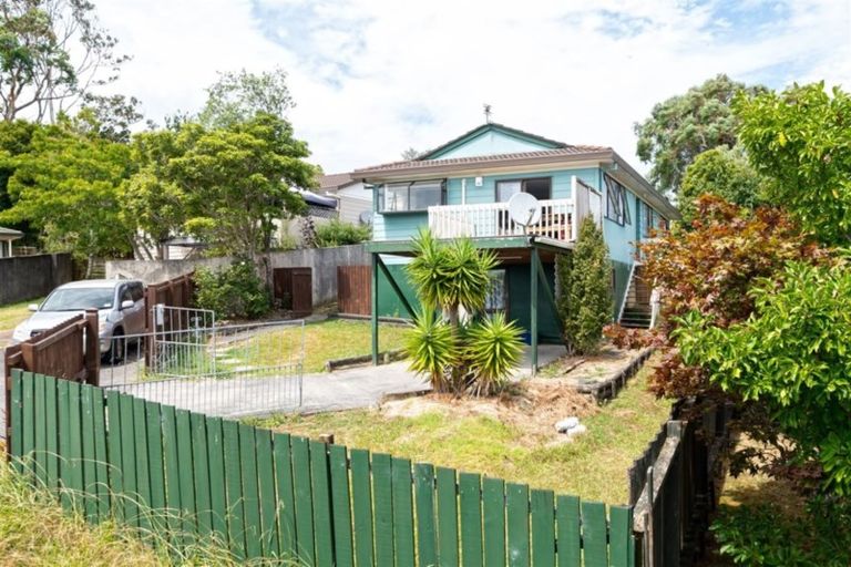 Photo of property in 33 Danube Lane, Glen Eden, Auckland, 0602