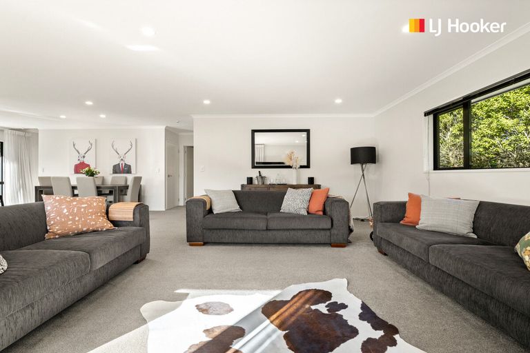 Photo of property in 299 Gladstone Road North, Mosgiel, 9092