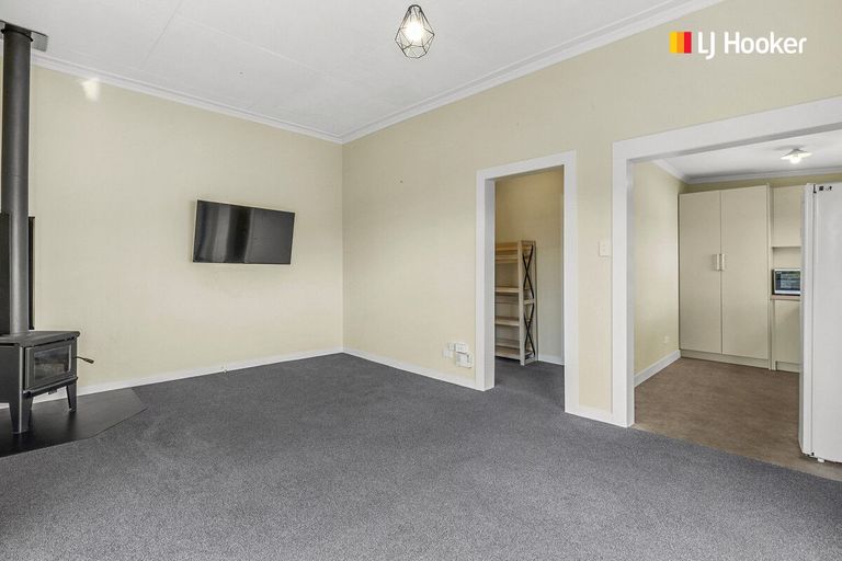 Photo of property in 12 Teignmouth Street, Abbotsford, Dunedin, 9018