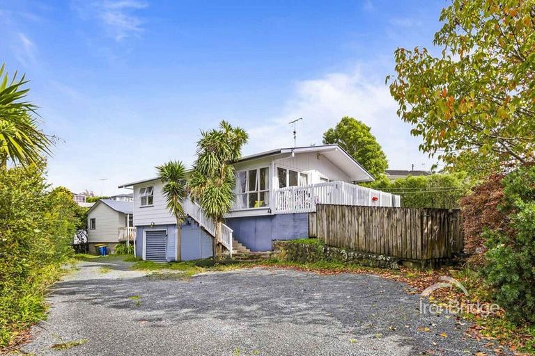 Photo of property in 17 Keegan Drive, Massey, Auckland, 0614