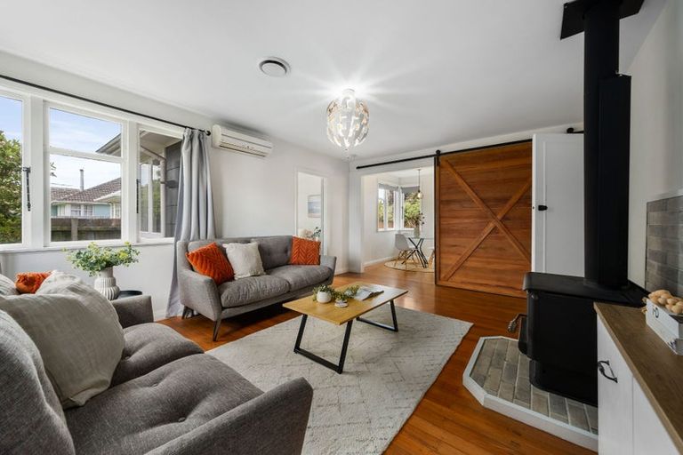 Photo of property in 21 Glenfield Crescent, Mairehau, Christchurch, 8052