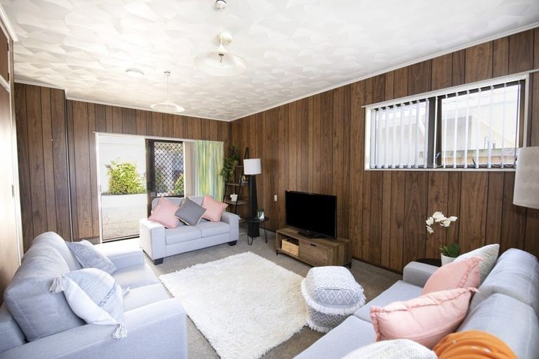 Photo of property in 12a Avenue Road, Greenmeadows, Napier, 4112