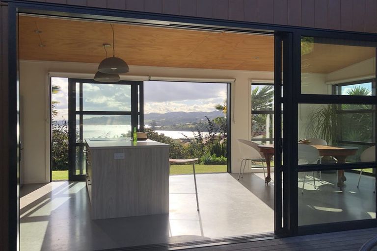 Photo of property in 29 Muritai Road, Parua Bay, Whangarei, 0174