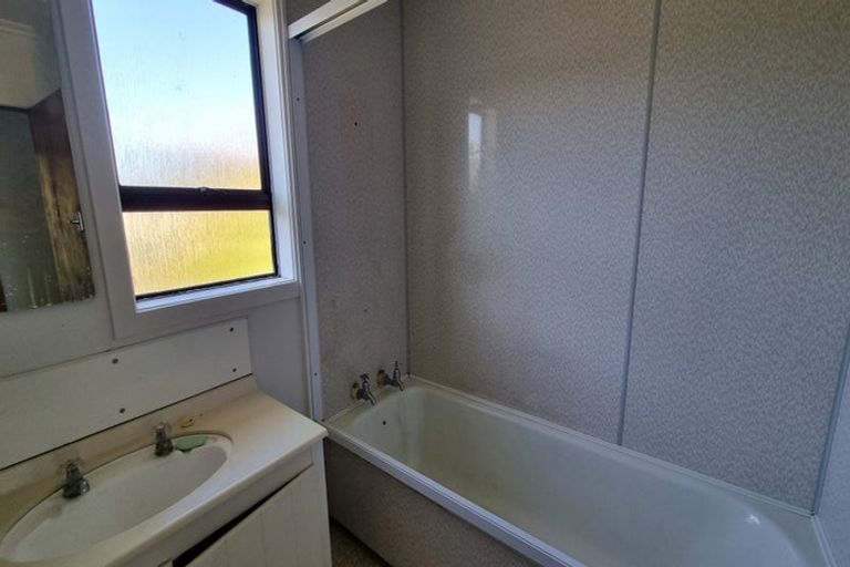 Photo of property in 80 Half Mile Road, Tuatapere, 9620