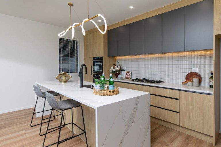 Photo of property in 6c Ringwood Street, Torbay, Auckland, 0630