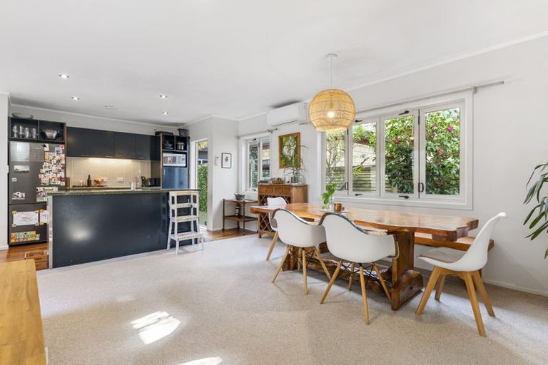 Photo of property in 2/231 Hurstmere Road, Takapuna, Auckland, 0622