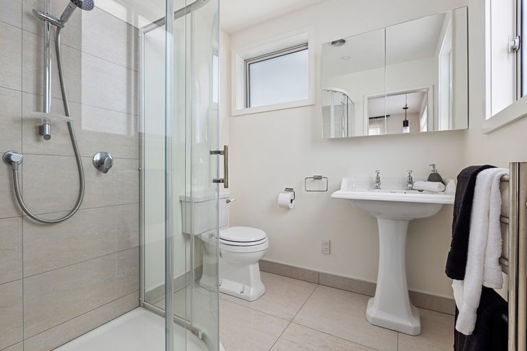 Photo of property in 27 Gimson Street, Solway, Masterton, 5810