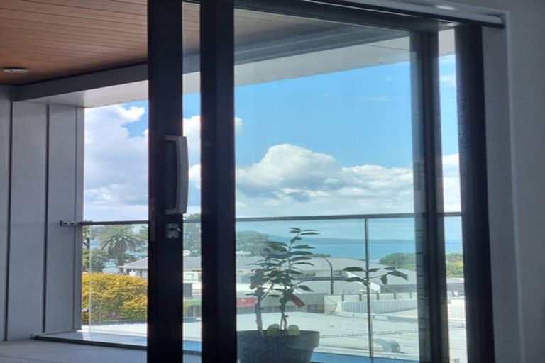 Photo of property in The Victor, 309/4 Bute Road, Browns Bay, Auckland, 0630