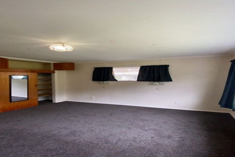 Photo of property in 310 Main Road, Tawa, Wellington, 5028
