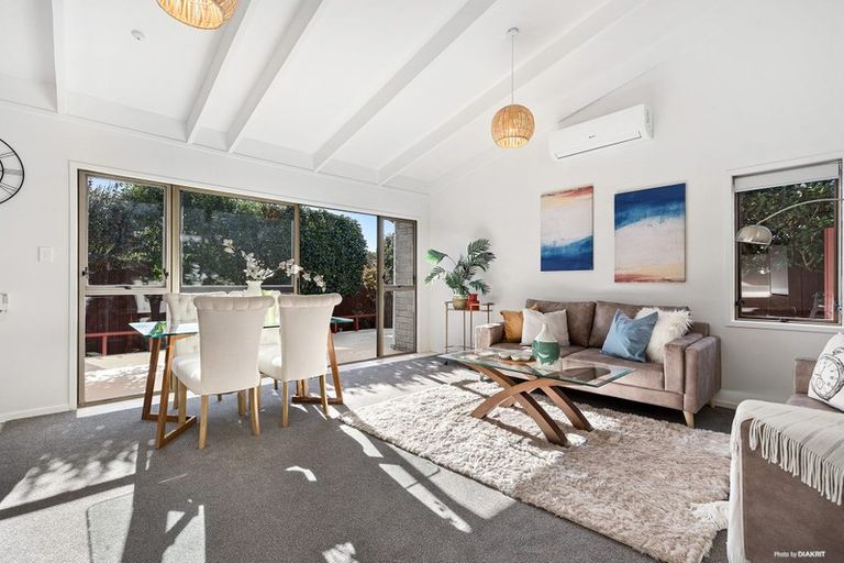 Photo of property in 7/35 Swanson Road, Henderson, Auckland, 0610