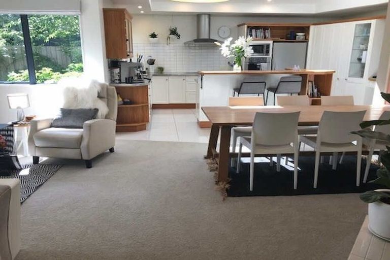 Photo of property in 13 Thorrington Road, Cashmere, Christchurch, 8022