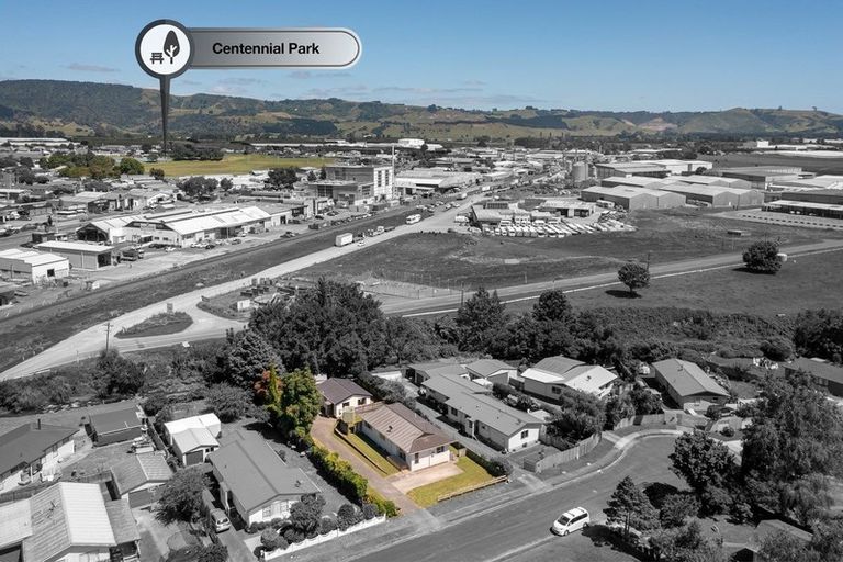 Photo of property in 8 Conifer Place, Te Puke, 3119