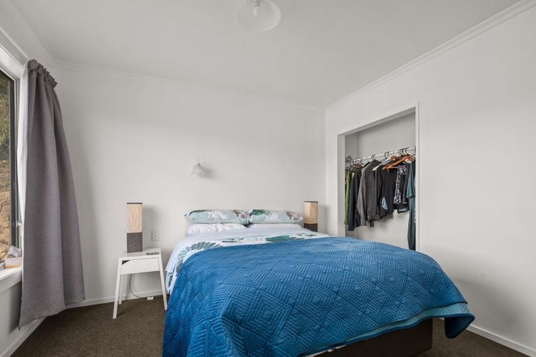 Photo of property in 89 Branxholm Street, Roxburgh, 9500