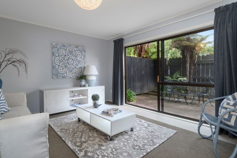 Photo of property in 61a Beach Road, Otumoetai, Tauranga, 3110