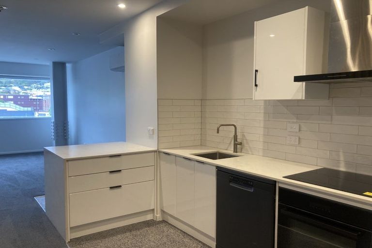 Photo of property in 3/32 Martin Square, Te Aro, Wellington, 6011
