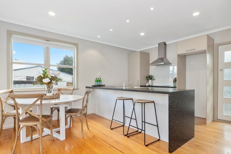 Photo of property in 49a Crane Street, Mount Maunganui, 3116