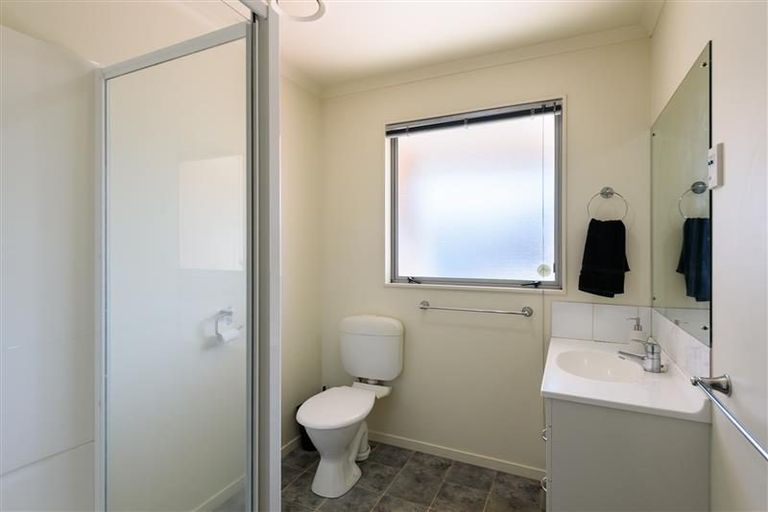 Photo of property in 23/25 Tacy Street, Kilbirnie, Wellington, 6022