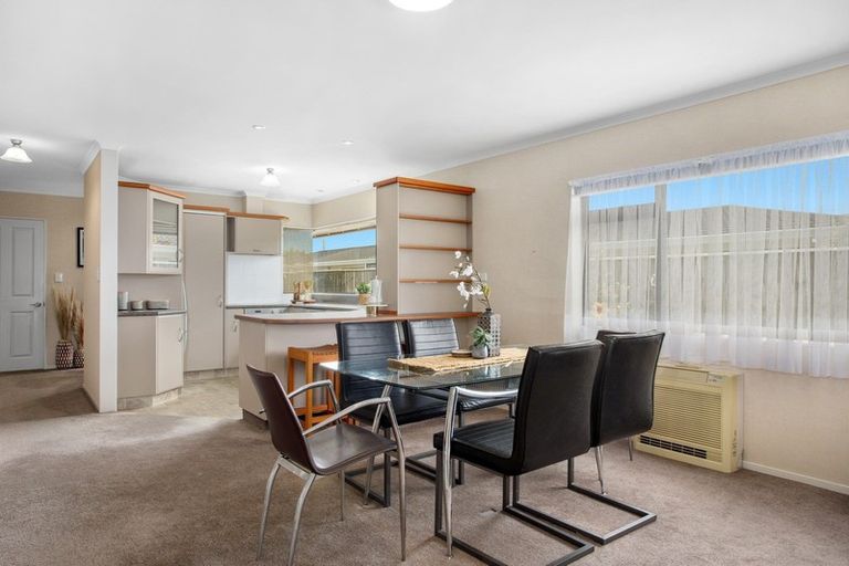 Photo of property in 2/95 King Street, Whakatane, 3120