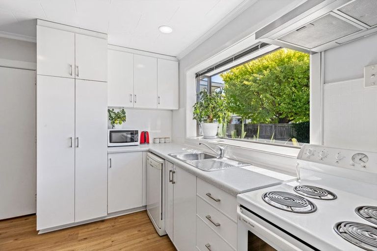 Photo of property in 67 Coopers Road, Dallington, Christchurch, 8061