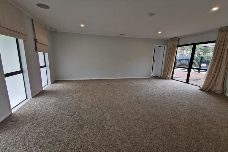 Photo of property in 4 Jeanette Place, Mairangi Bay, Auckland, 0630