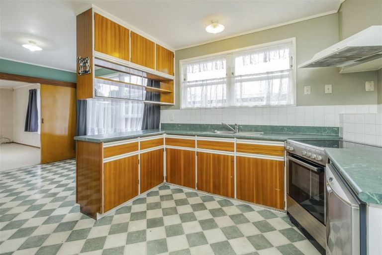 Photo of property in 30 Sunnypark Avenue, Rosehill, Papakura, 2113