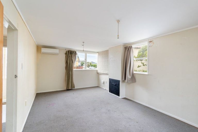 Photo of property in 4/3 Bouverie Street, Petone, Lower Hutt, 5012